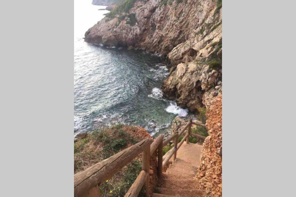 Estudio en Dénia con piscina y wifi privada, a 100 m del mar Exterior foto