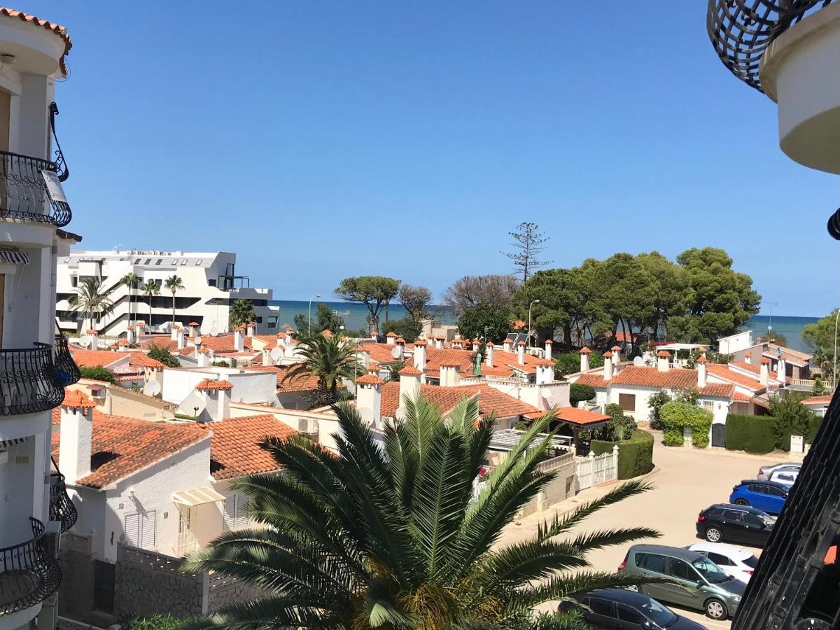 Estudio en Dénia con piscina y wifi privada, a 100 m del mar Exterior foto