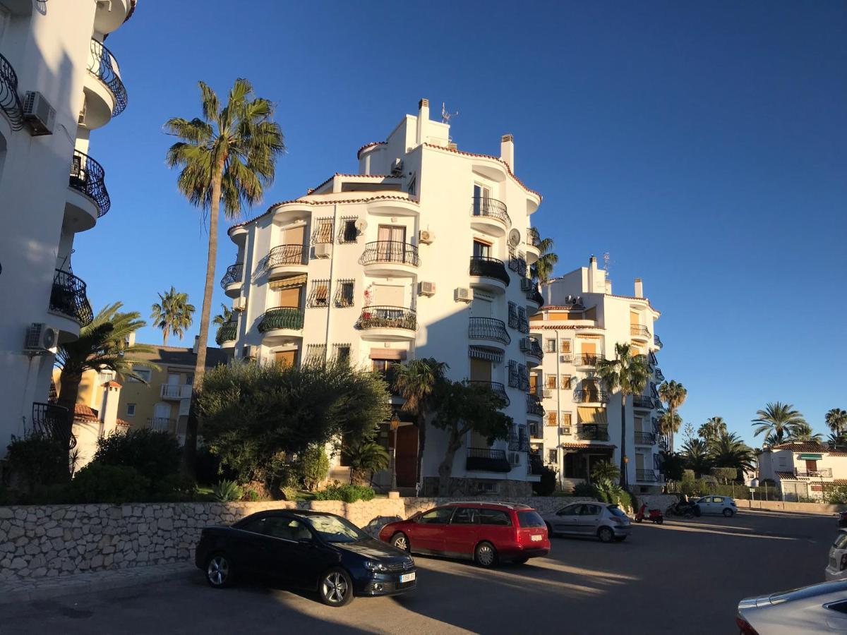Estudio en Dénia con piscina y wifi privada, a 100 m del mar Exterior foto